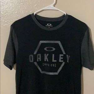 Men’s Oakley T Shirt